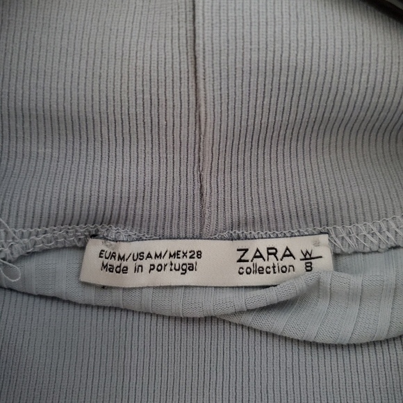 Zara mockneck top - Picture 2 of 2